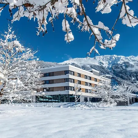 ホテル Tui Blue Montafon 4*