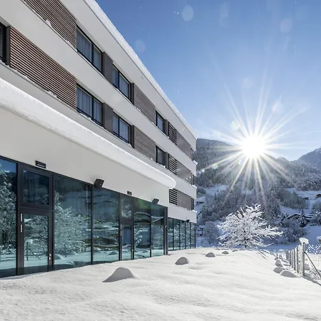 ホテル Tui Blue Montafon 4*